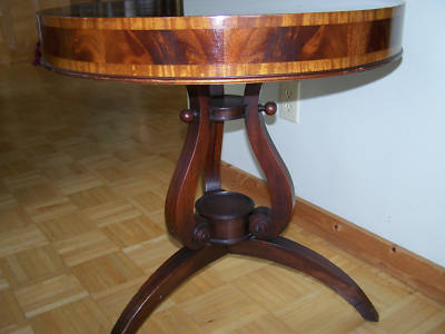Japanese Bedside Table Lamps on Nice Antique Weiman Lamp Table With Inlay Pattern Completed
